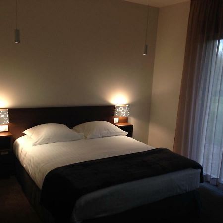 Hotel - Restaurant La Claire Foret Morhange Екстериор снимка