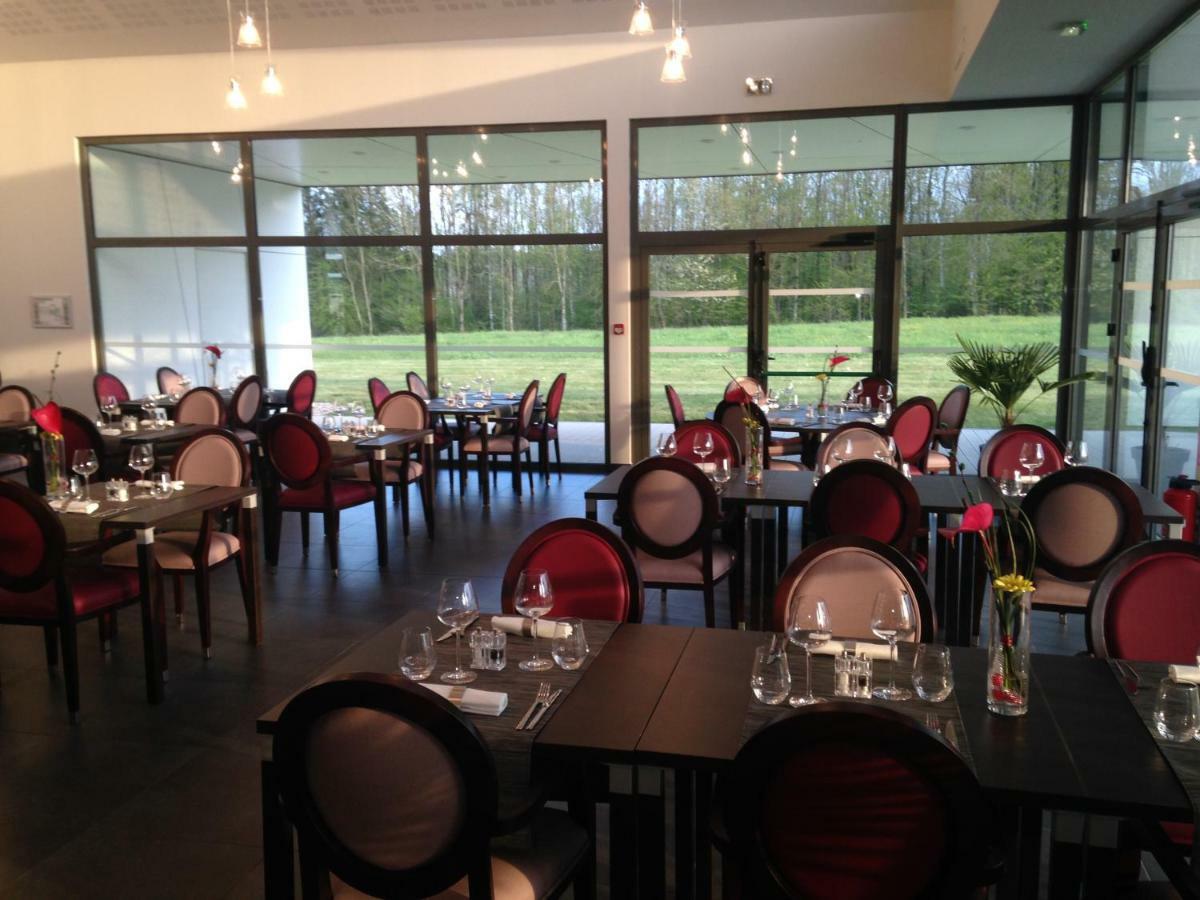 Hotel - Restaurant La Claire Foret Morhange Екстериор снимка
