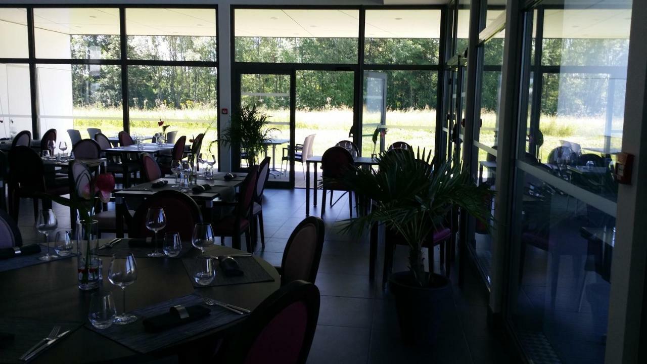 Hotel - Restaurant La Claire Foret Morhange Екстериор снимка